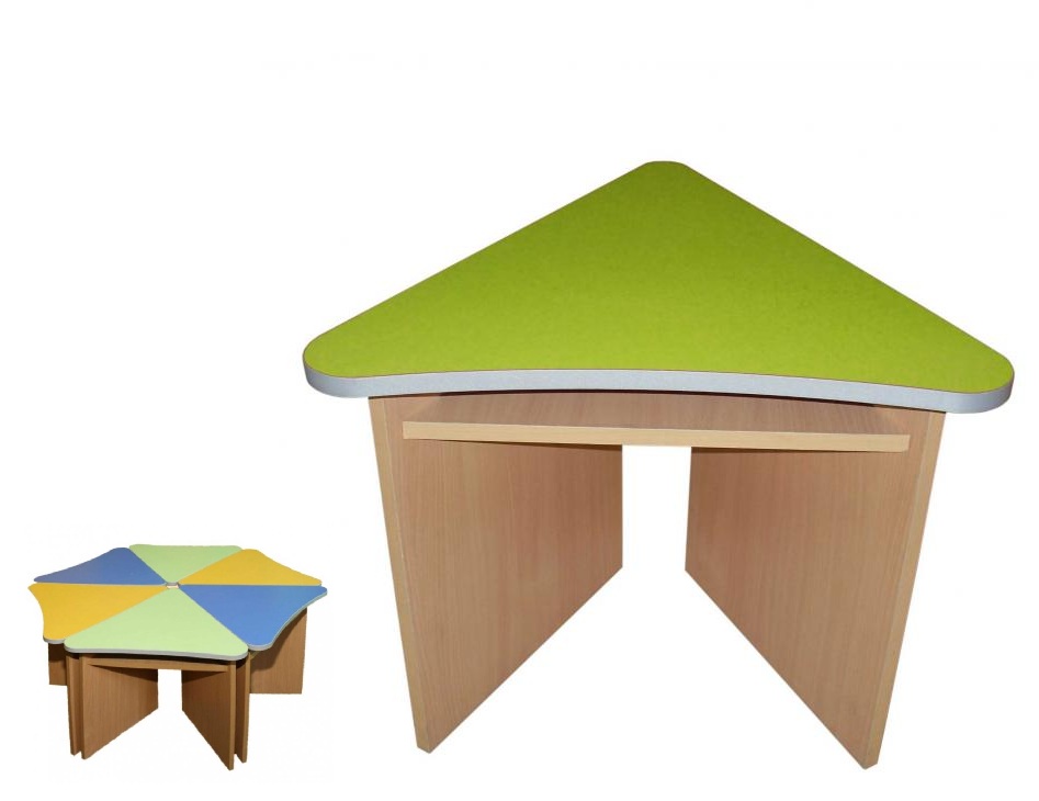 Стіл дитячий "Пелюстка" з полицею, 600х550х580 мм, ростова група №3 (ЛЕОНТЕК) (4654)